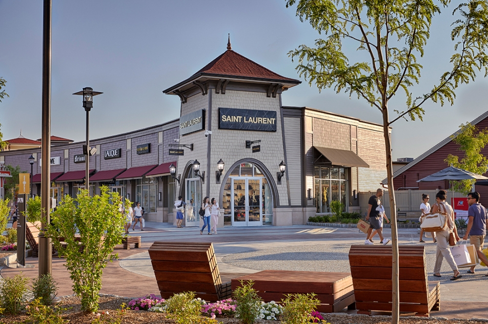 Woodbury Common Outlets