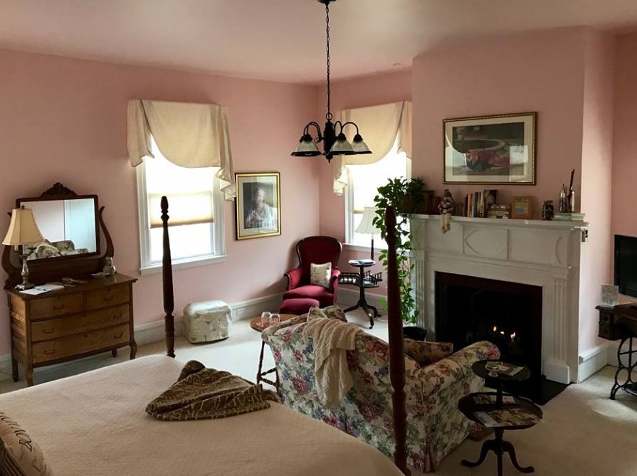 Bed and Breakfast at Oliver Phelps