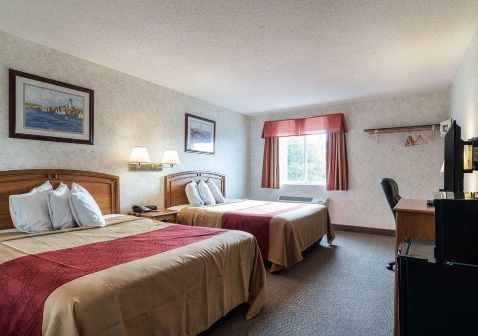 Econo Lodge Inn & Suites – Canandaigua