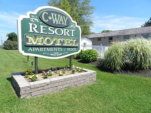 Natalie’s C-Way Motel & Resort