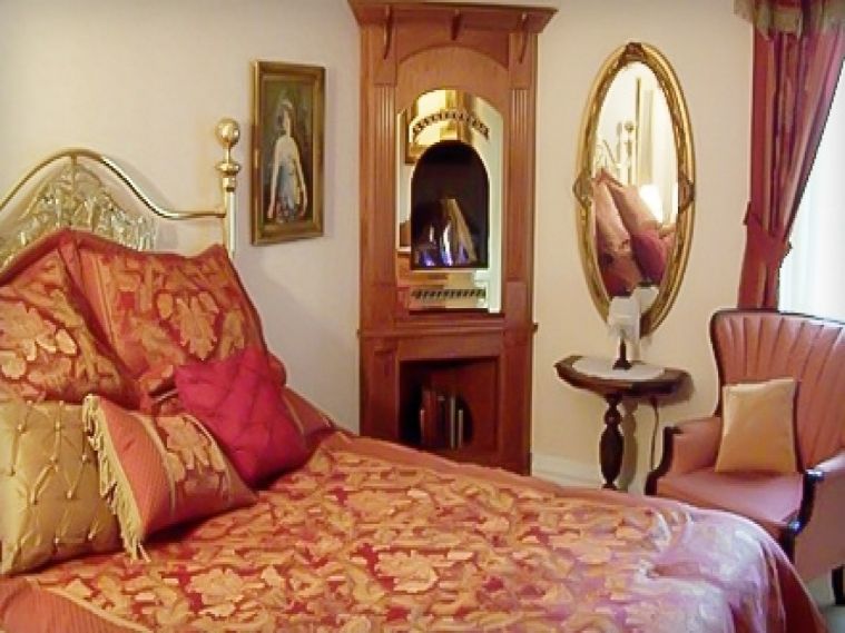 Bellinger Rose Bed & Breakfast