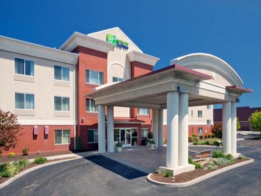 Holiday Inn Express Irondequoit