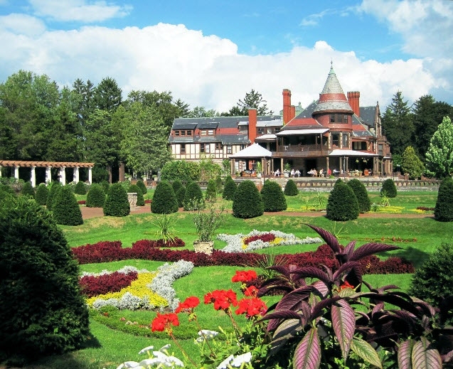 Sonnenberg Gardens
